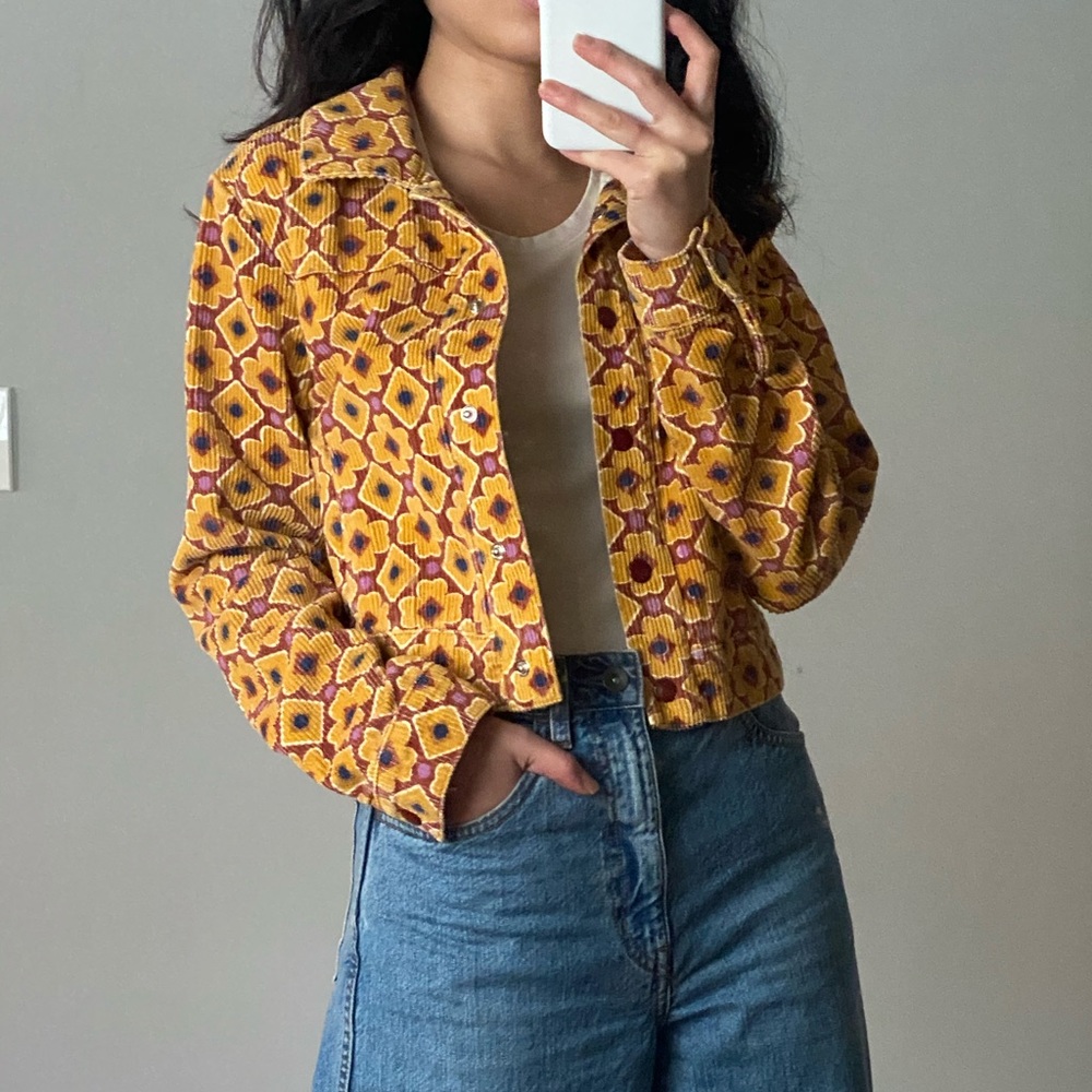 Urban Outfitters retro corduroy cropped jacket S